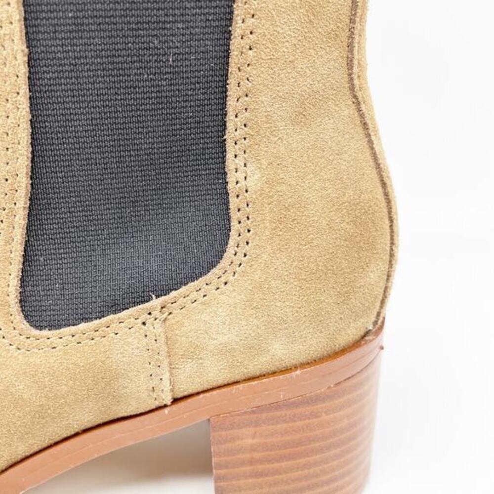 Steve Madden Women's Rhiannon Chelsea Boot Cognac Suede Size 7.5M - Picture 11 of 13